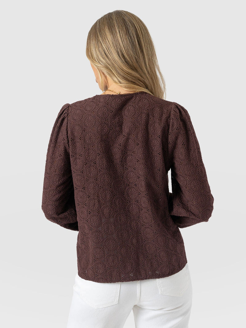 Tabitha Blouse - Maroon - Women's Blouses | Saint + Sofia® EU
