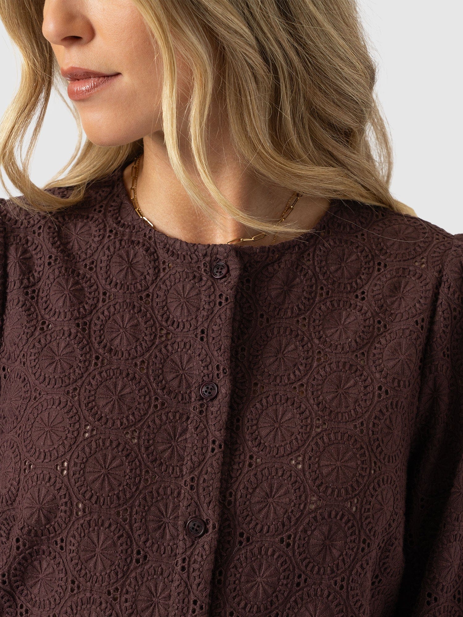 Tabitha Blouse - Maroon - Women's Blouses | Saint + Sofia® EU