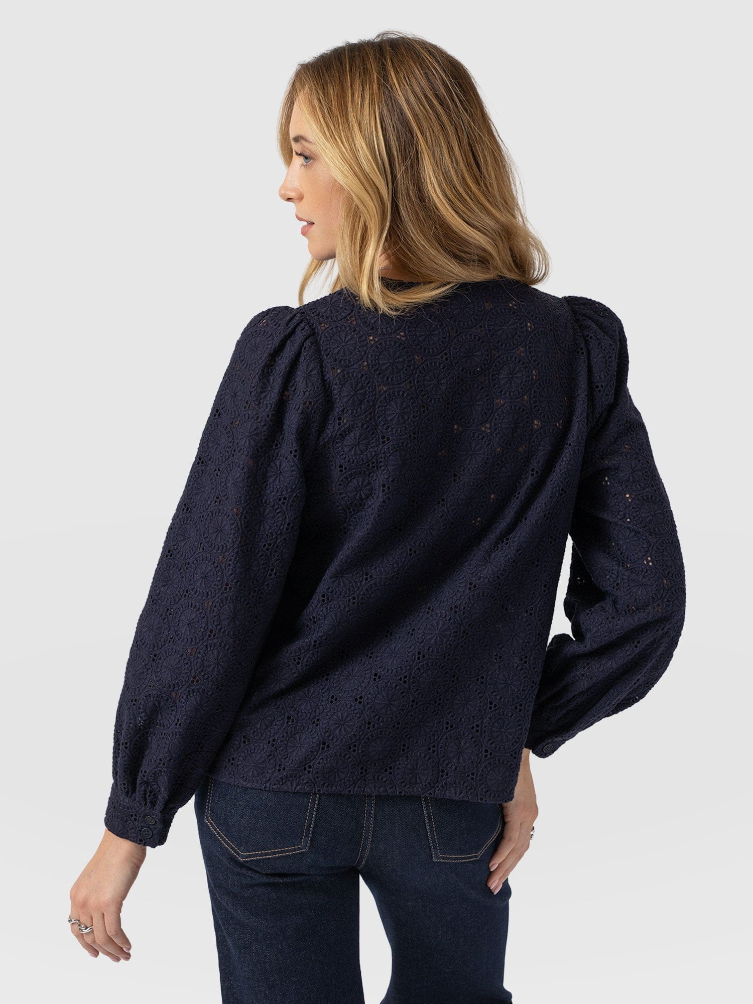 Tabitha Blouse - Navy - Women's Blouses | Saint + Sofia® EU