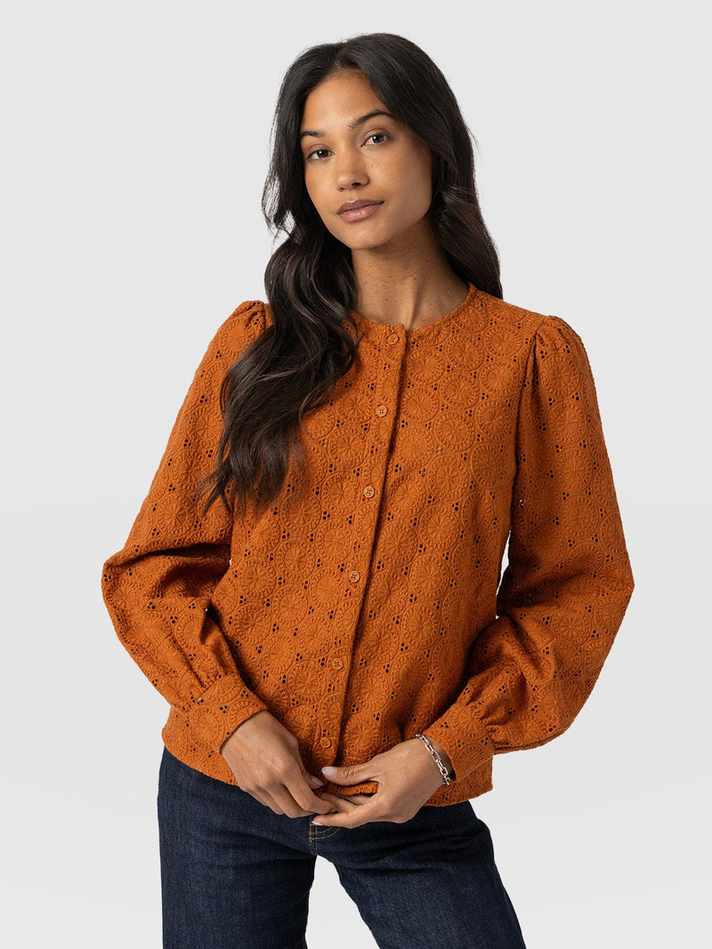 Tabitha Blouse Tan - Women's Blouses | Saint + Sofia® EU