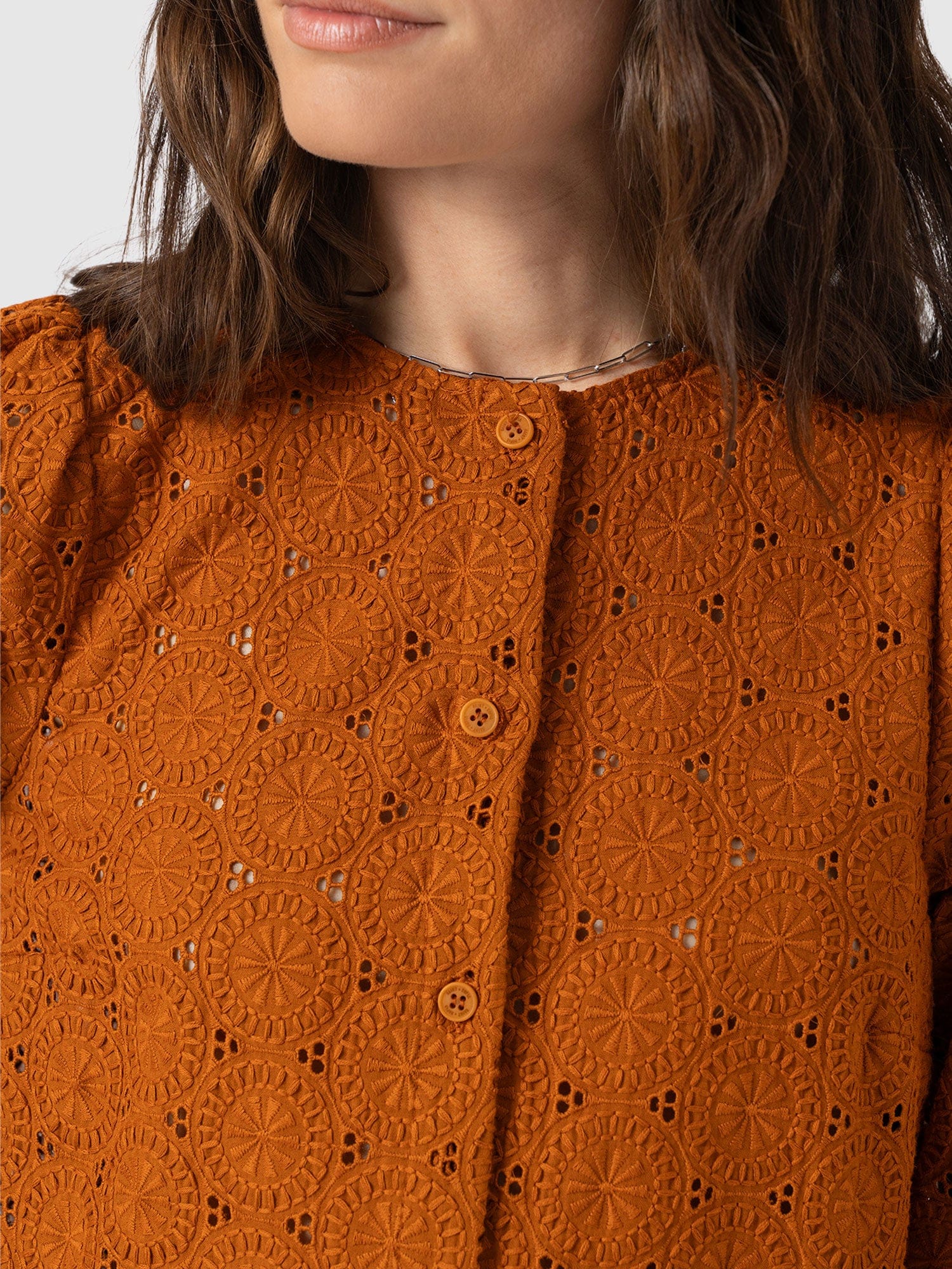 Tabitha Blouse Tan - Women's Blouses | Saint + Sofia® EU