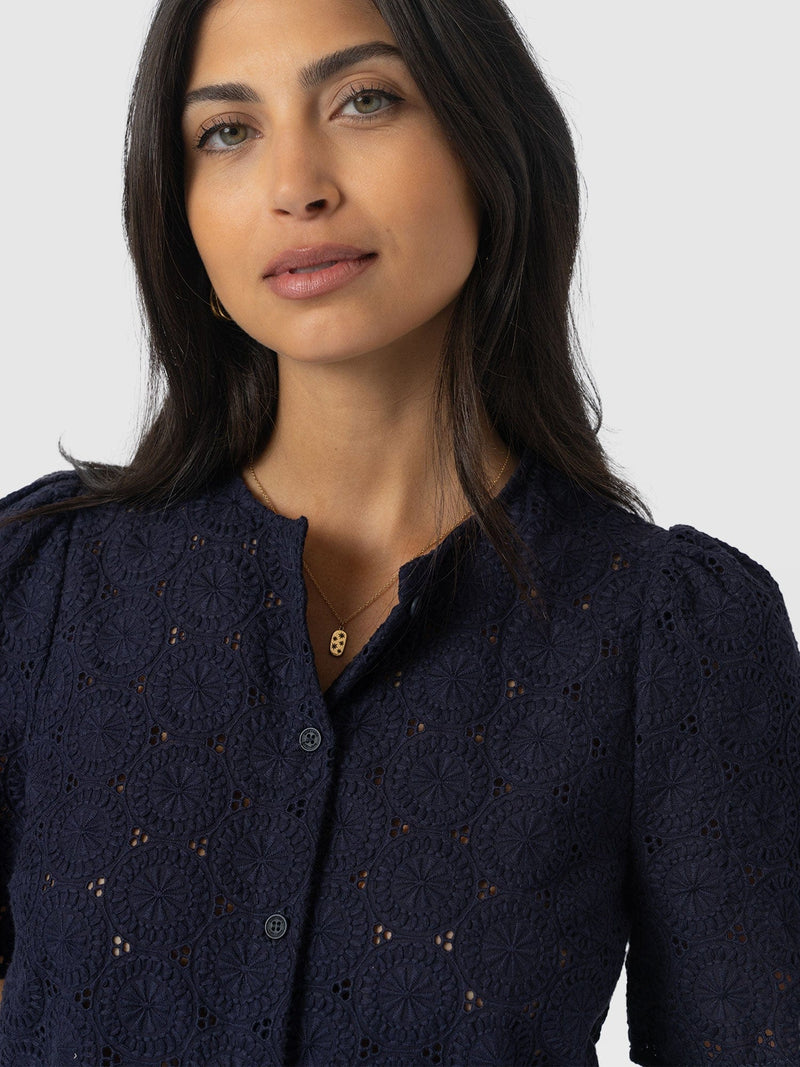 Tabitha Short Sleeve Blouse - Navy - Women's Blouses | Saint + Sofia® EU