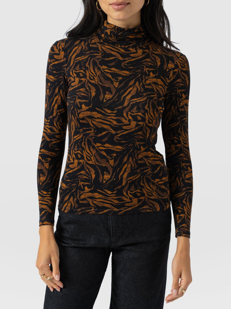 Tempest Roll Neck - Brown Zebra - Women's T-shirts | Saint + Sofia® EU