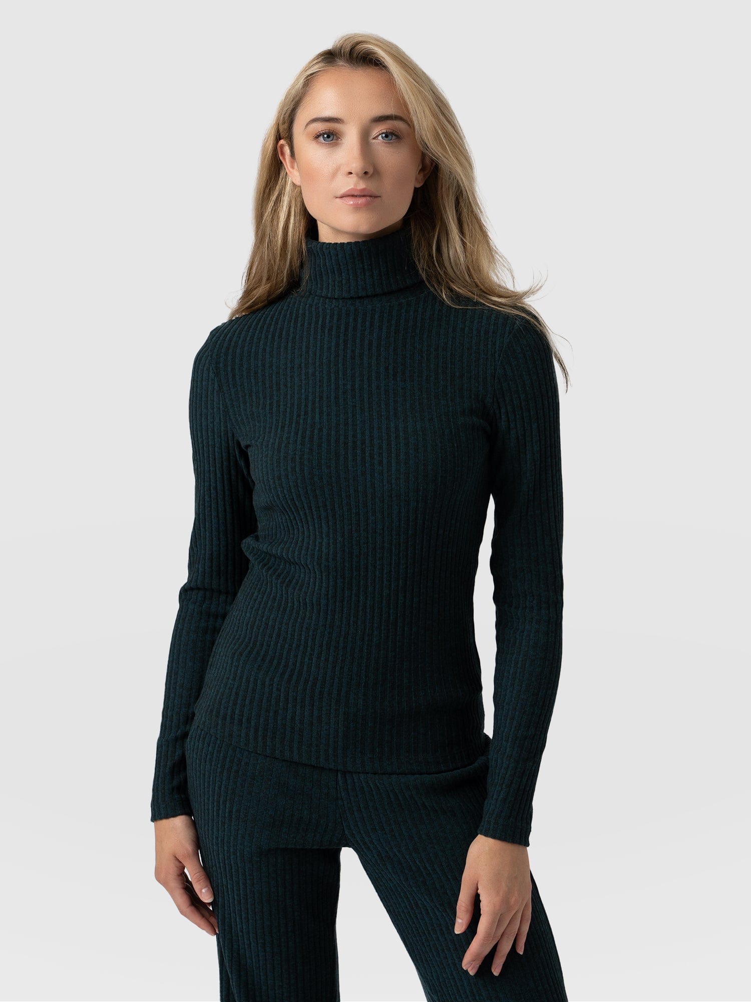 Tempest Rollneck Green - Women's Tops | Saint + Sofia® UK