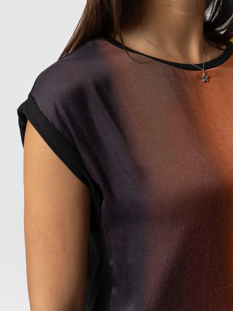 Turn Up Contrast Tee Amber Gradient - Women's T-Shirts | Saint + Sofia® EU