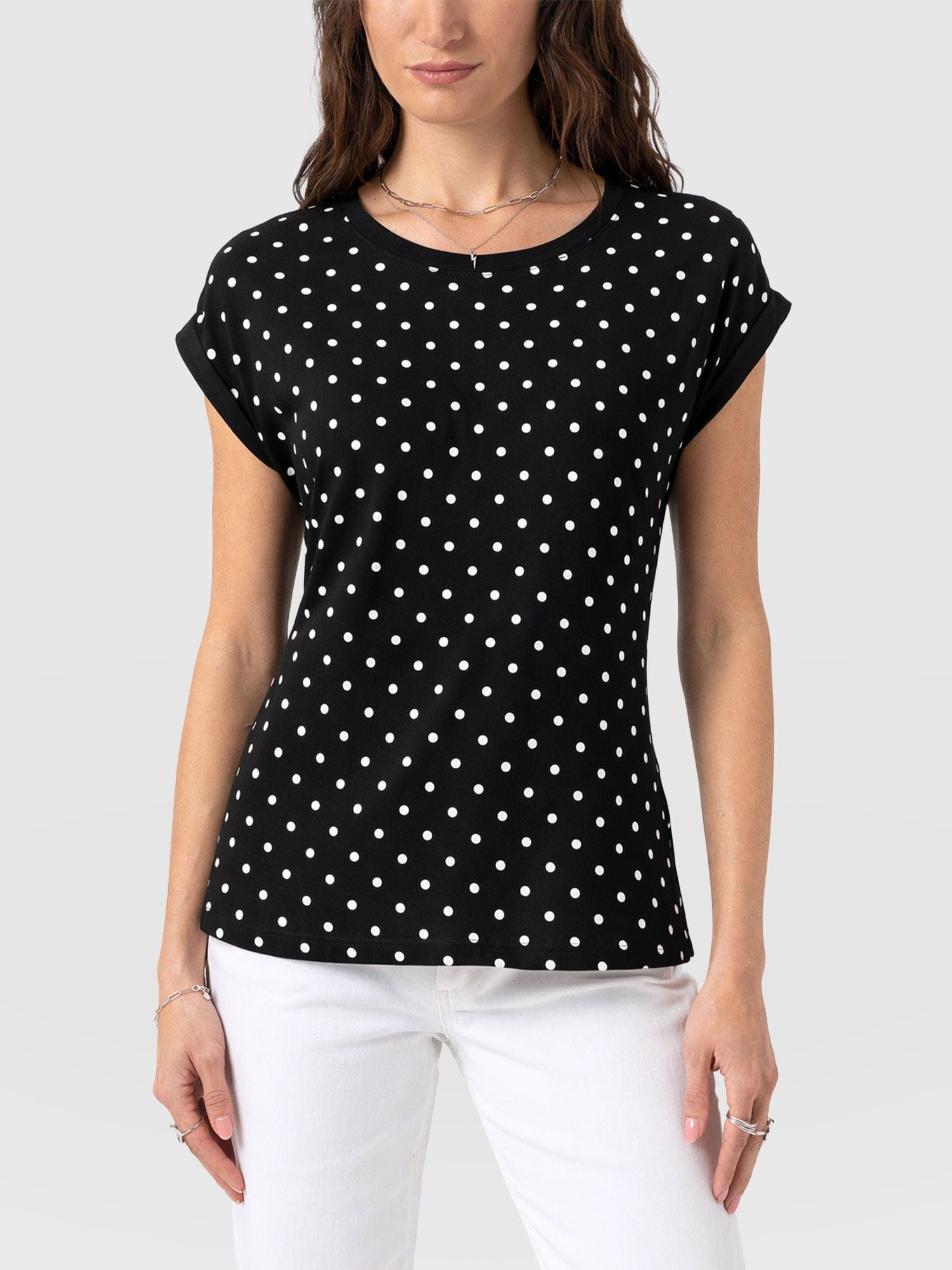 Turn Up Contrast Tee - Black Polka Dot - Women's T-shirts | Saint + Sofia® EU
