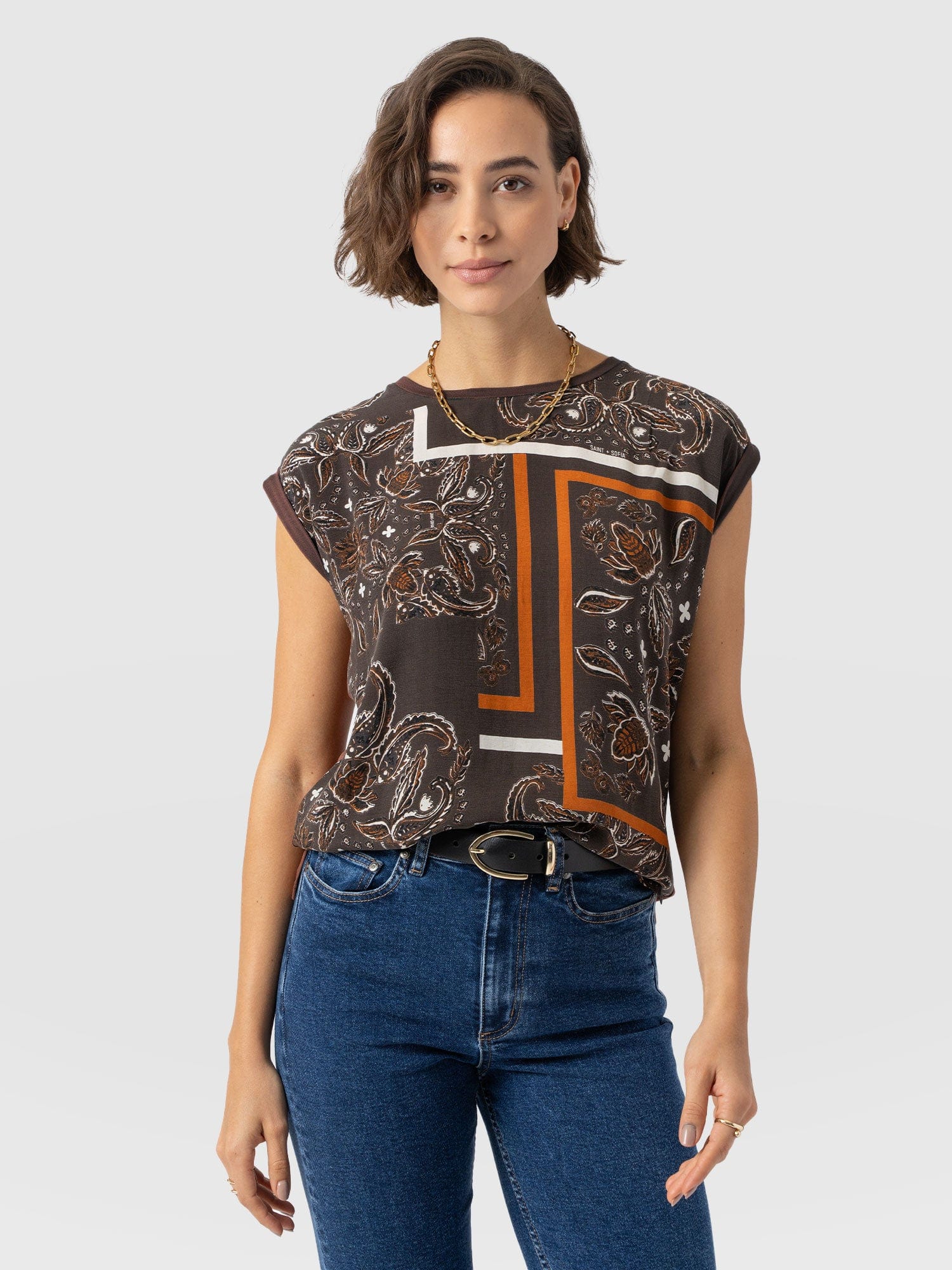 Turn Up Contrast Tee - Brown Paisley - Women's T-shirts | Saint + Sofia? EU