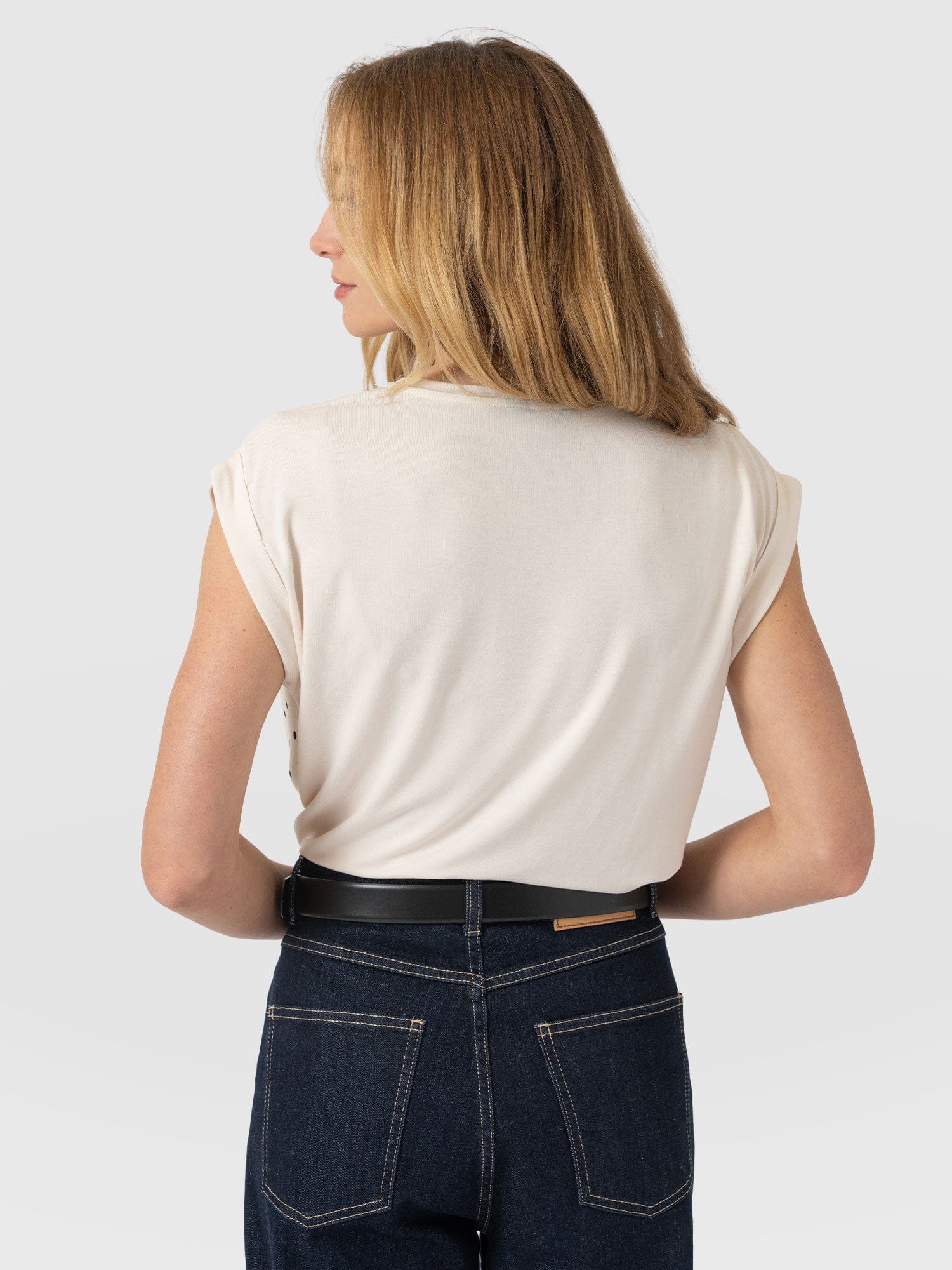 Turn Up Contrast Tee - Cream Polka Dot - Women's T-shirts | Saint + Sofia® EU