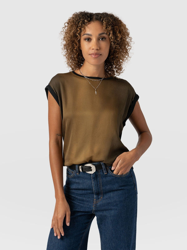 Turn Up Contrast Tee Khaki Gradient - Women's T-Shirts | Saint + Sofia® EU