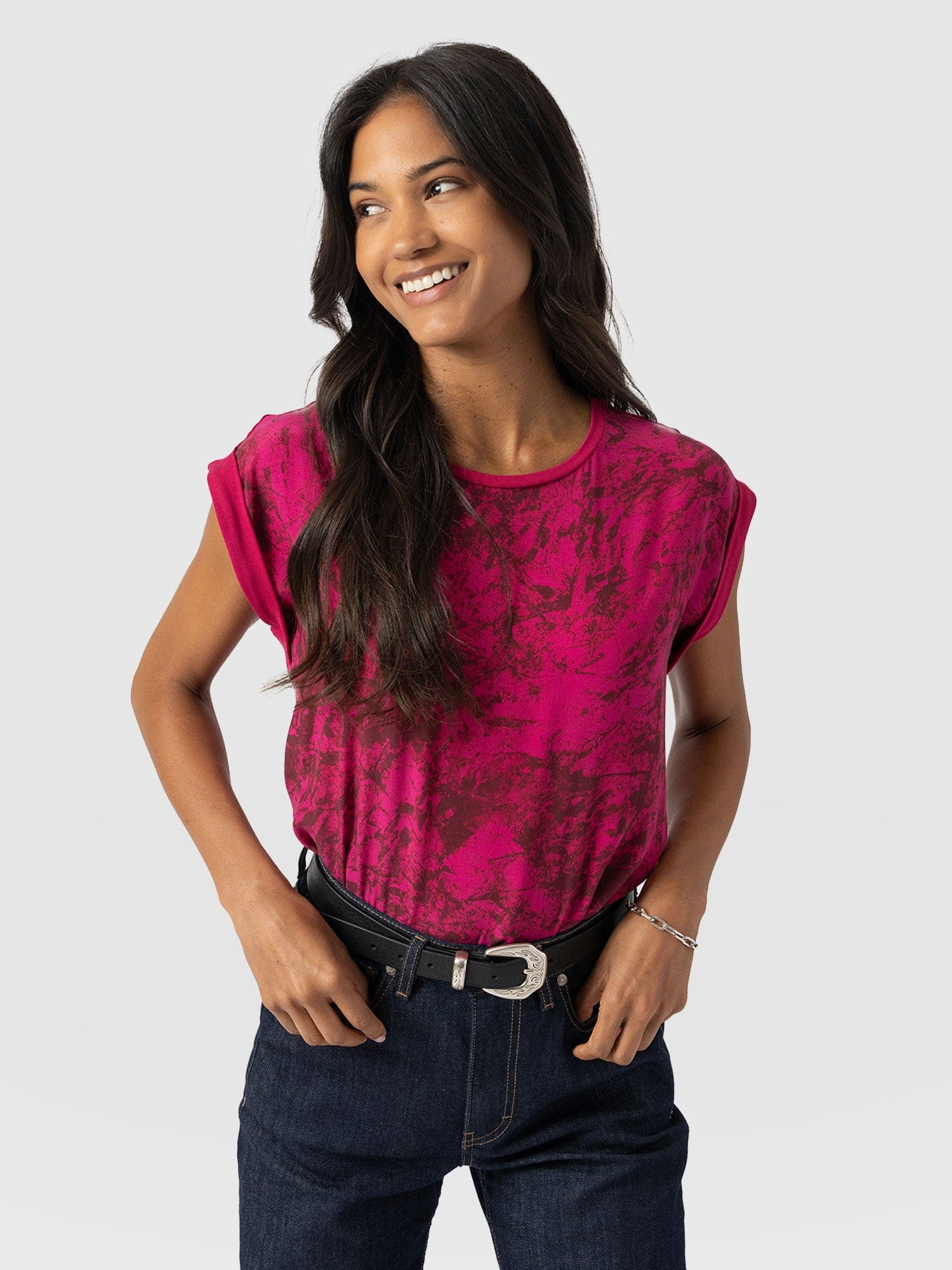 Turn Up Contrast Tee Pink Marble - Women's T-Shirts | Saint + Sofia® EU