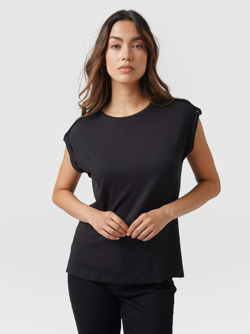 Turn-Up Tee Black - Women's T-Shirts | Saint + Sofia® EU