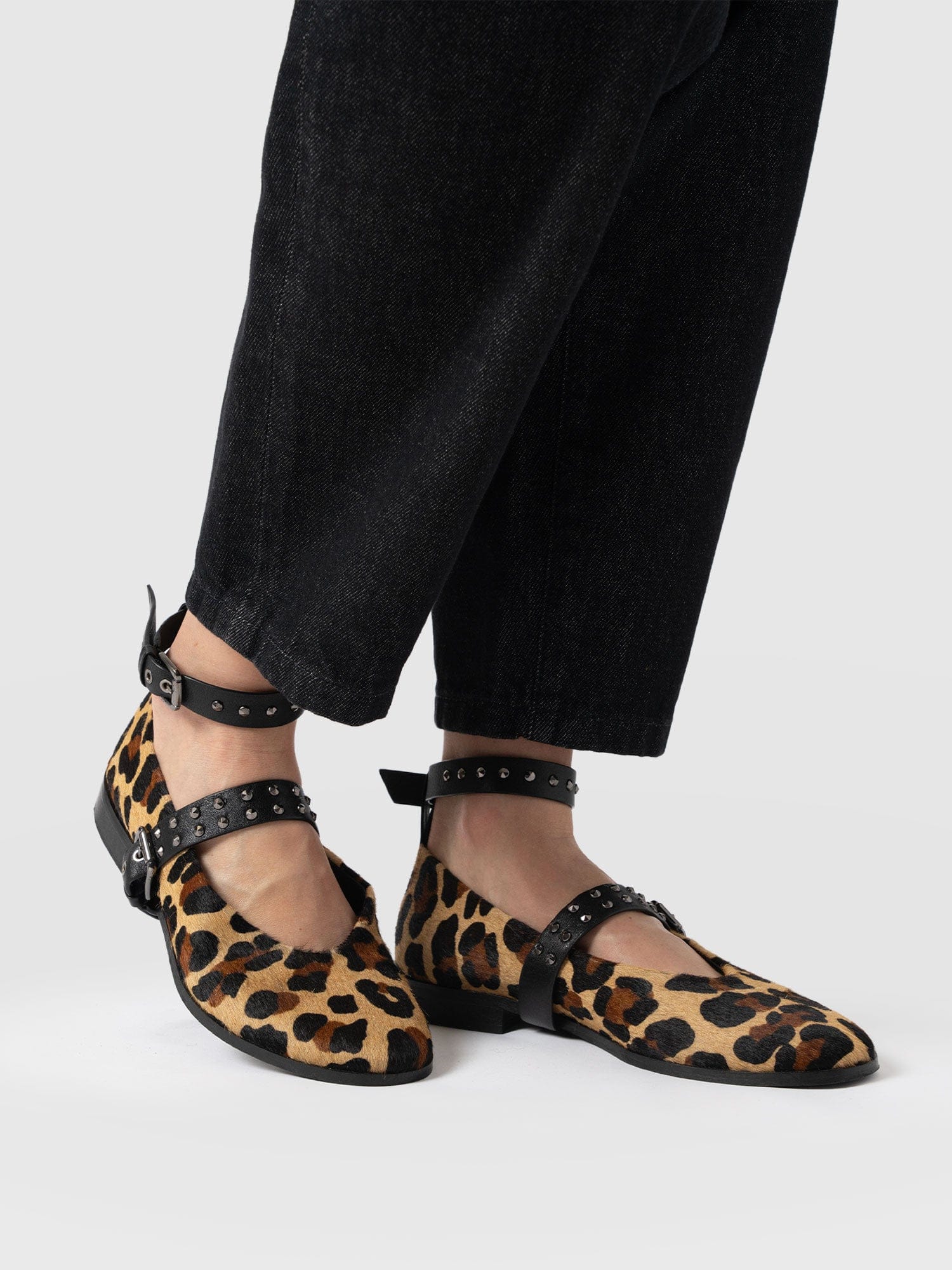 Vega Studded Ballerina Flats - Leopard - Women's Shoes | Saint + Sofia? EU