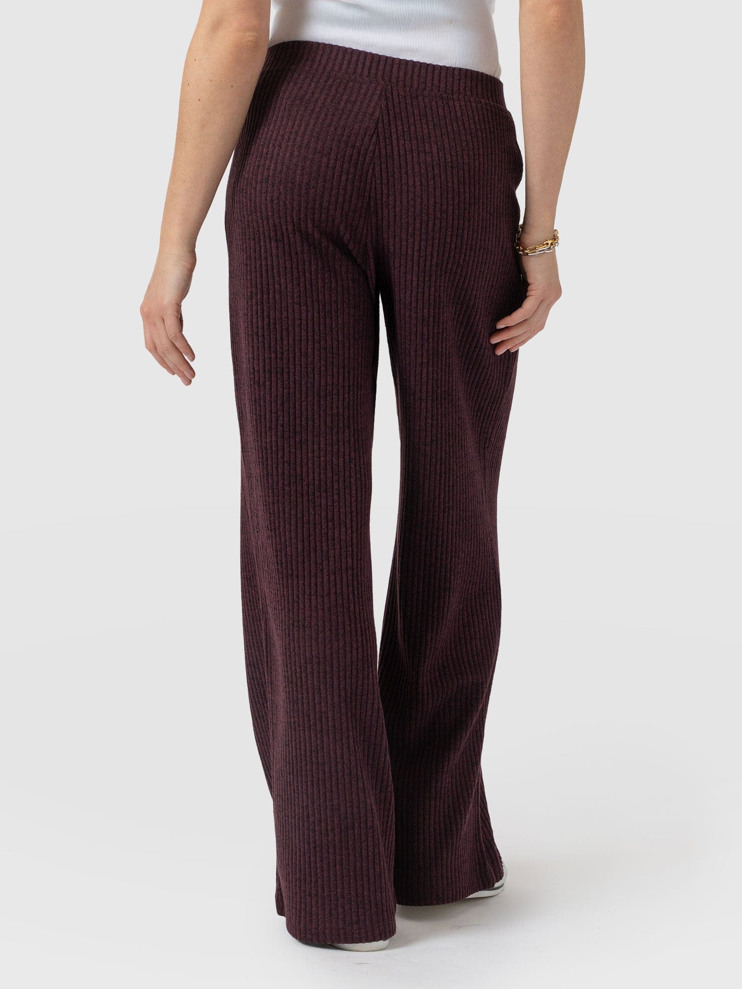 Victory Rib Wide Leg Pant Burgundy - Women's Trousers | Saint + Sofia® EU