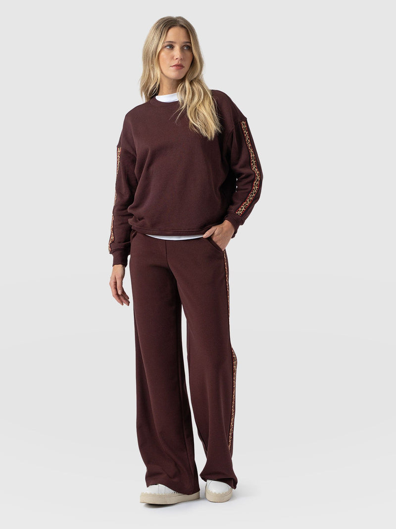 Victory Straight Leg Pant - Maroon - Leopard - Women's Trousers | Saint + Sofia® EU