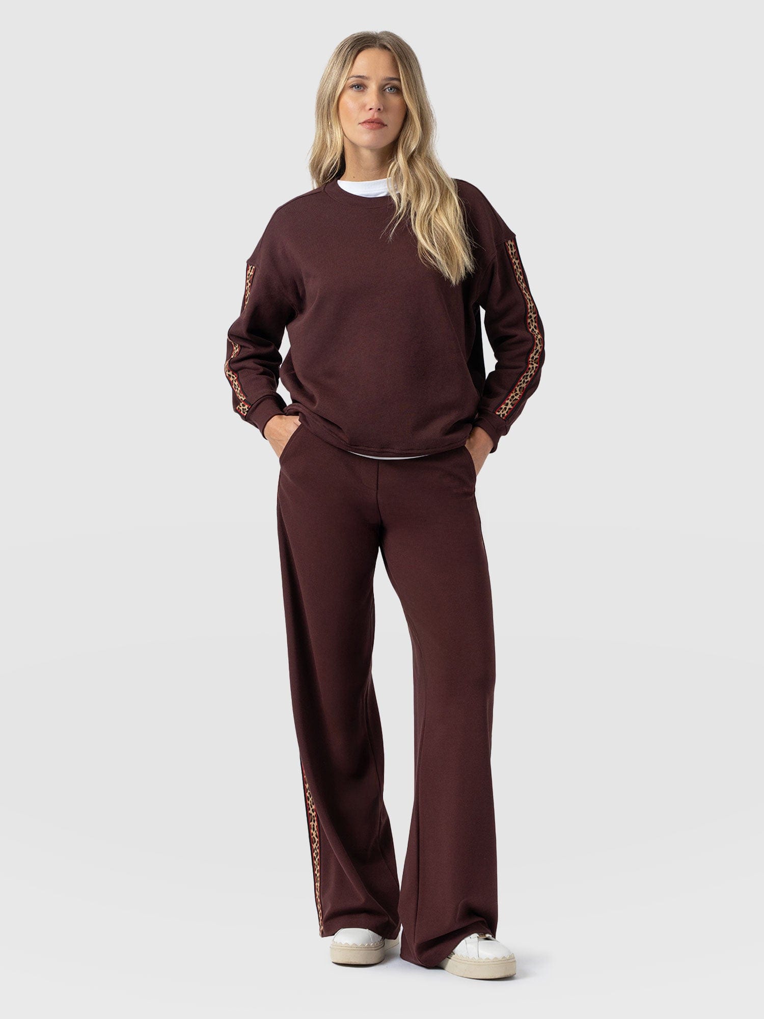 Victory Straight Leg Pant - Maroon - Leopard - Women's Trousers | Saint + Sofia® EU