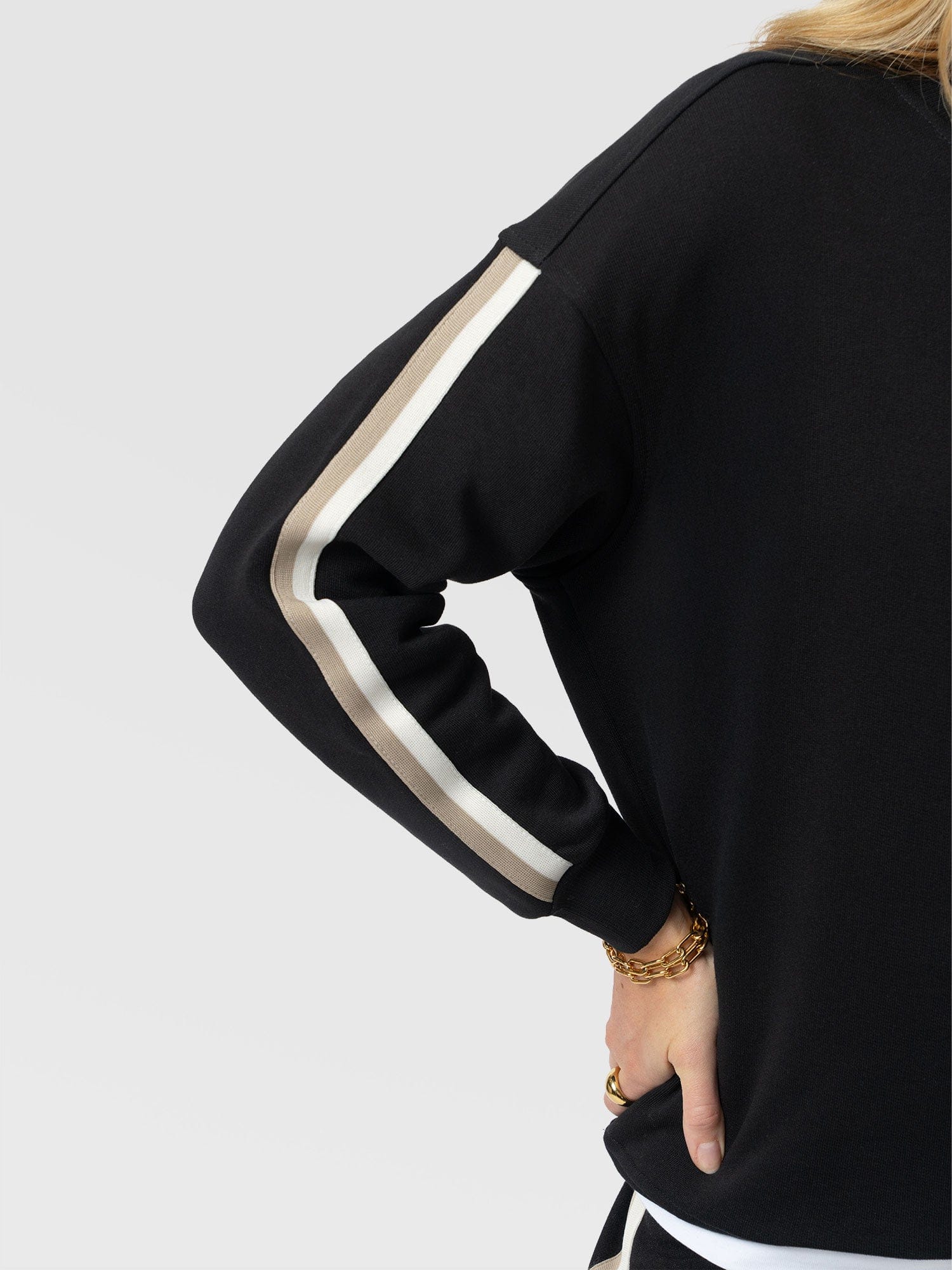 Hoxton Sweatshirt - Black - Cream/Beige Stripe - Women's Jumpers | Saint and Sofia® EU