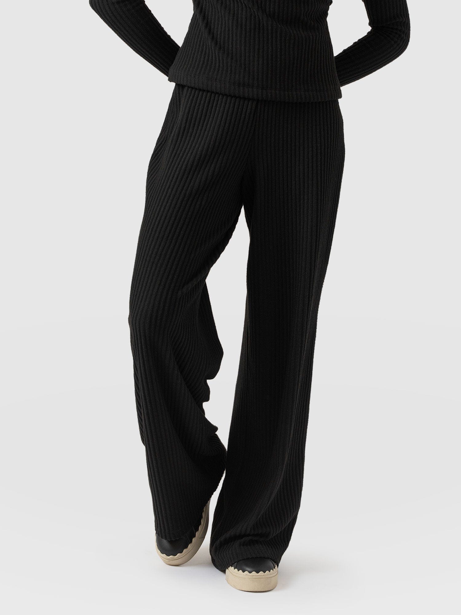 Victory Wide Leg Pant - Black Rib - Women's Trousers | Saint + Sofia® EU