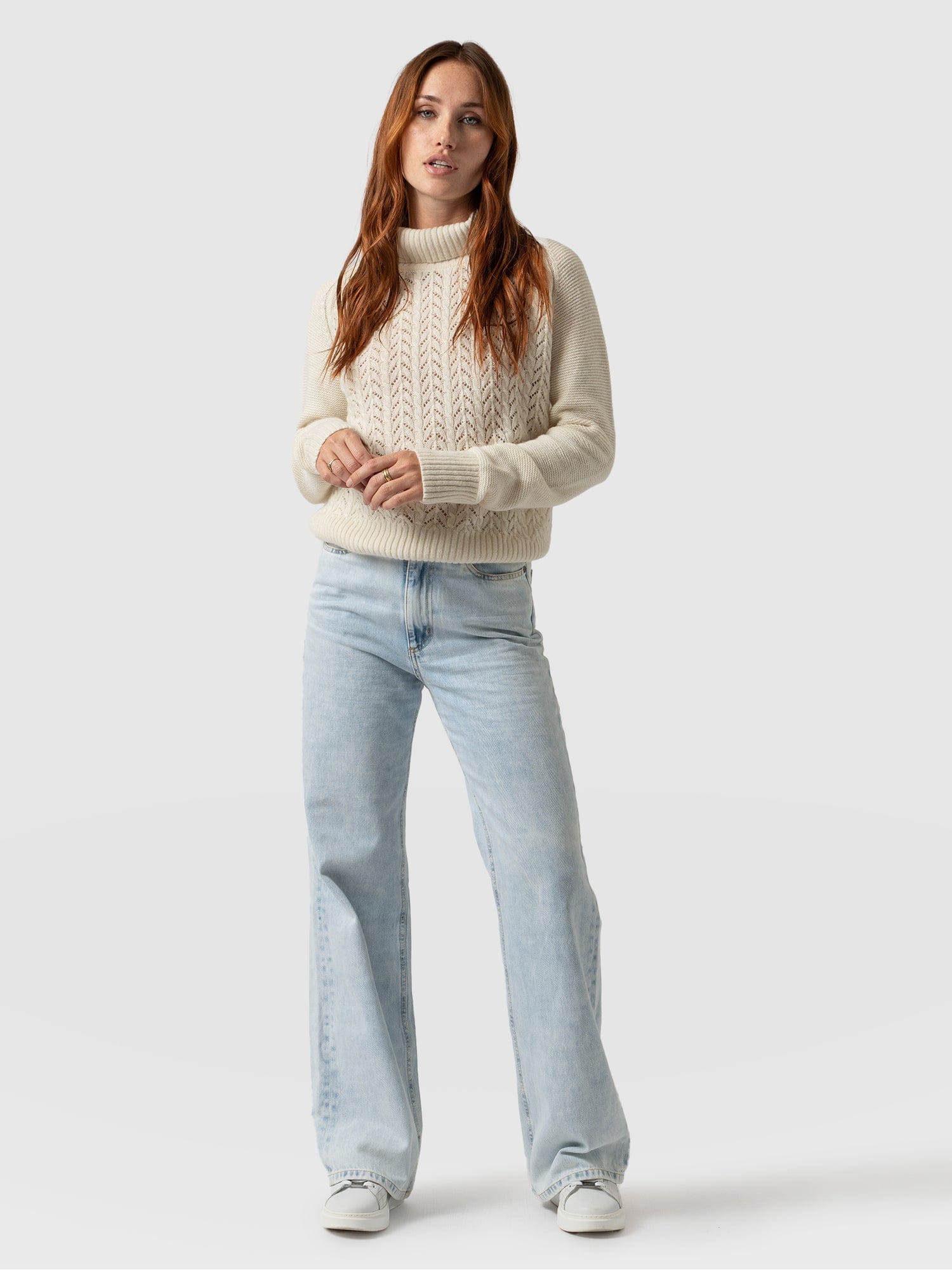 Wide Leg Flare Jeans Pale Blue - Women's Jeans | Saint + Sofia® EU