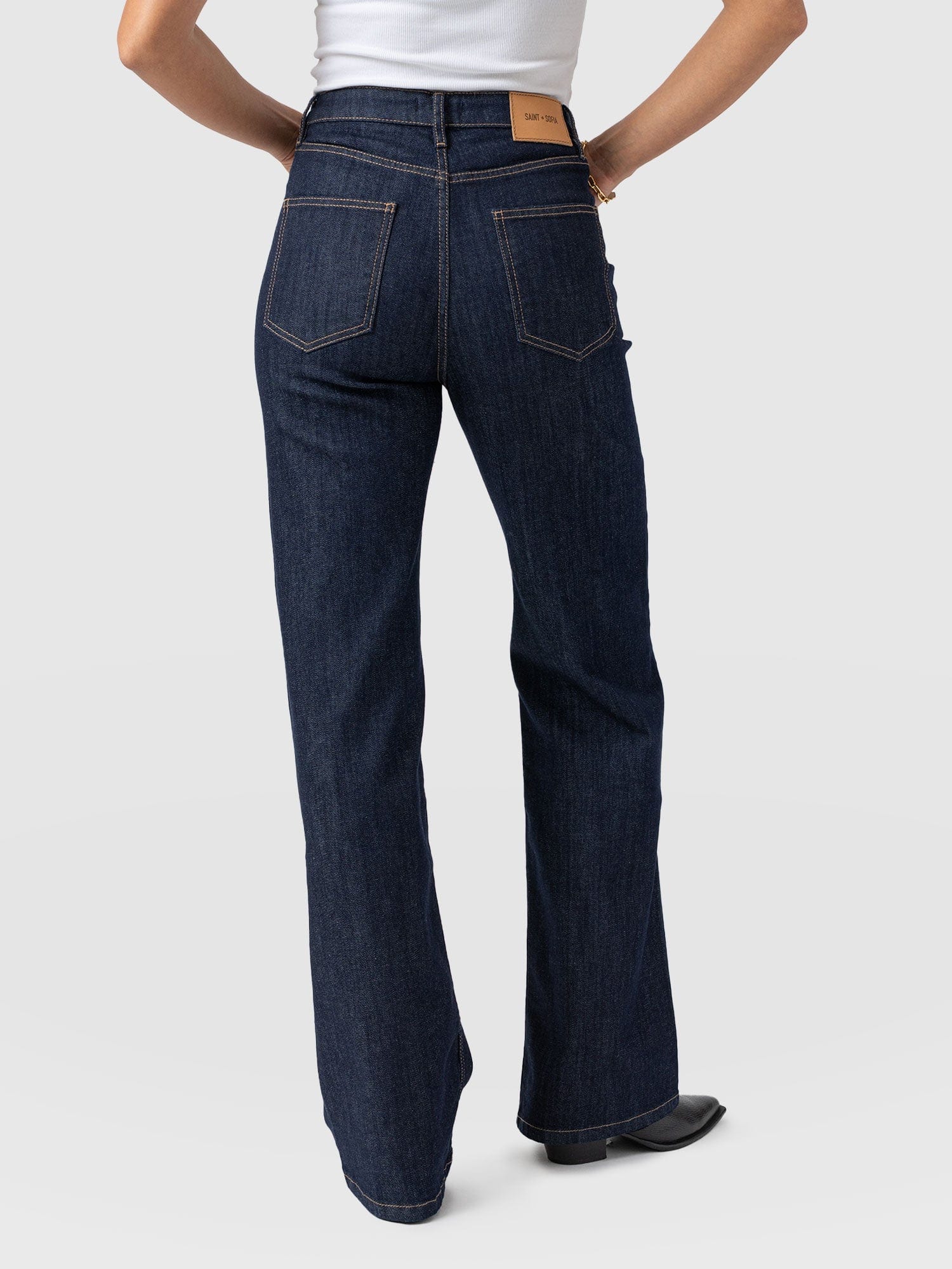 Wide Leg Flare Stretch Jeans Indigo Blue - Women's Jeans | Saint + Sofia® EU