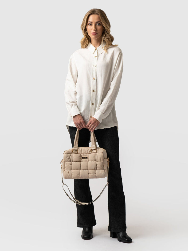 Woven Duffle Bag Cream- Women's Bags | Saint + Sofia® EU