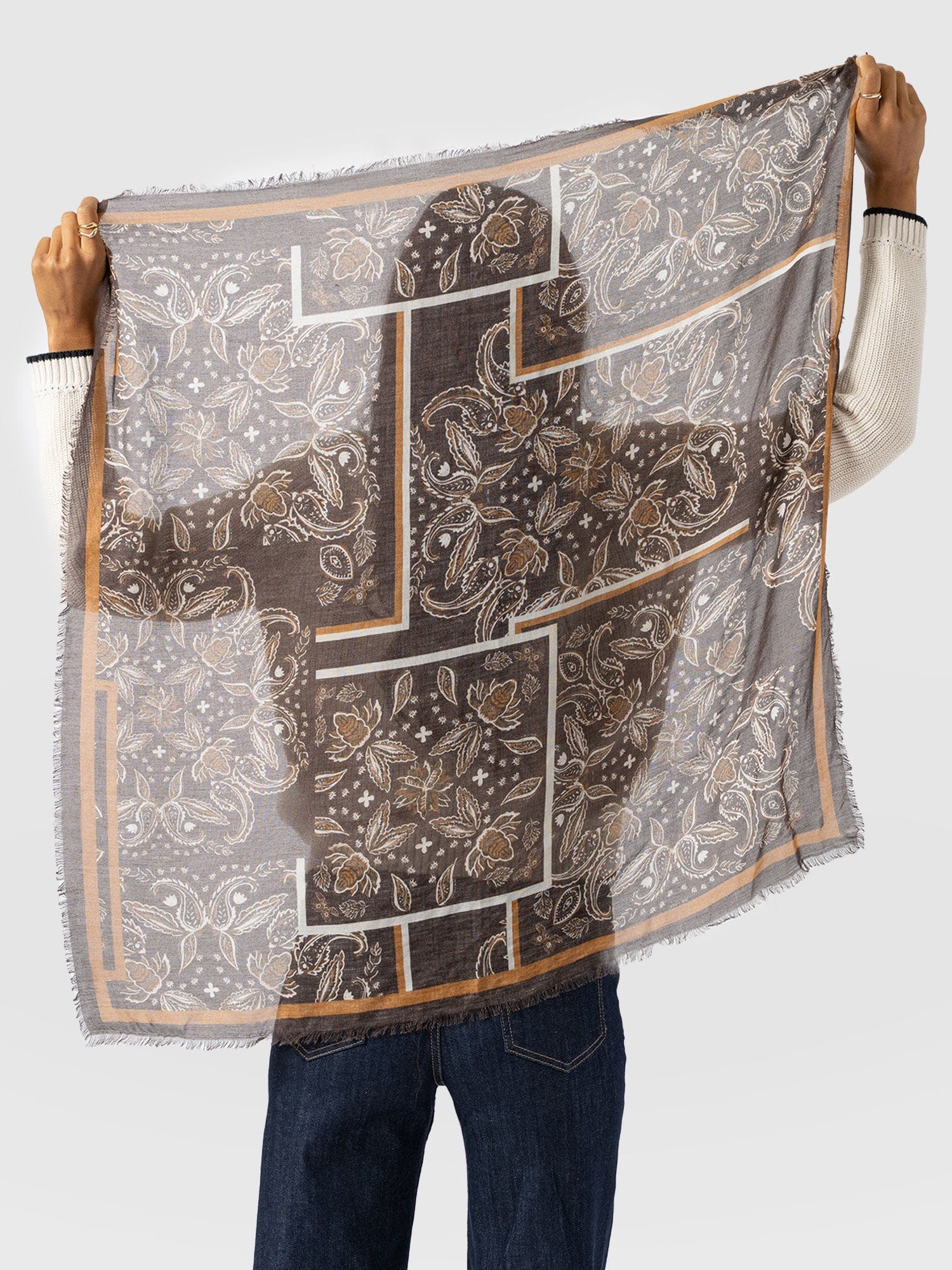 Wren Paisley Scarf - Brown - Women's Scarves | Saint + Sofia® EU