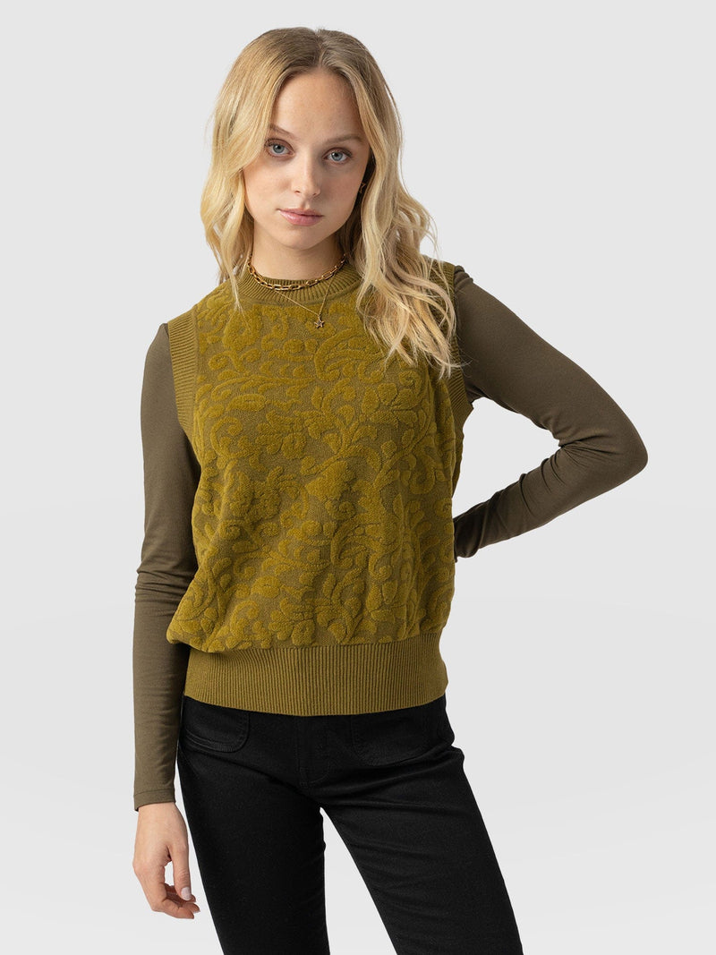 Wren Sleeveless Knit Olive - Women's Vests | Saint + Sofia® EU