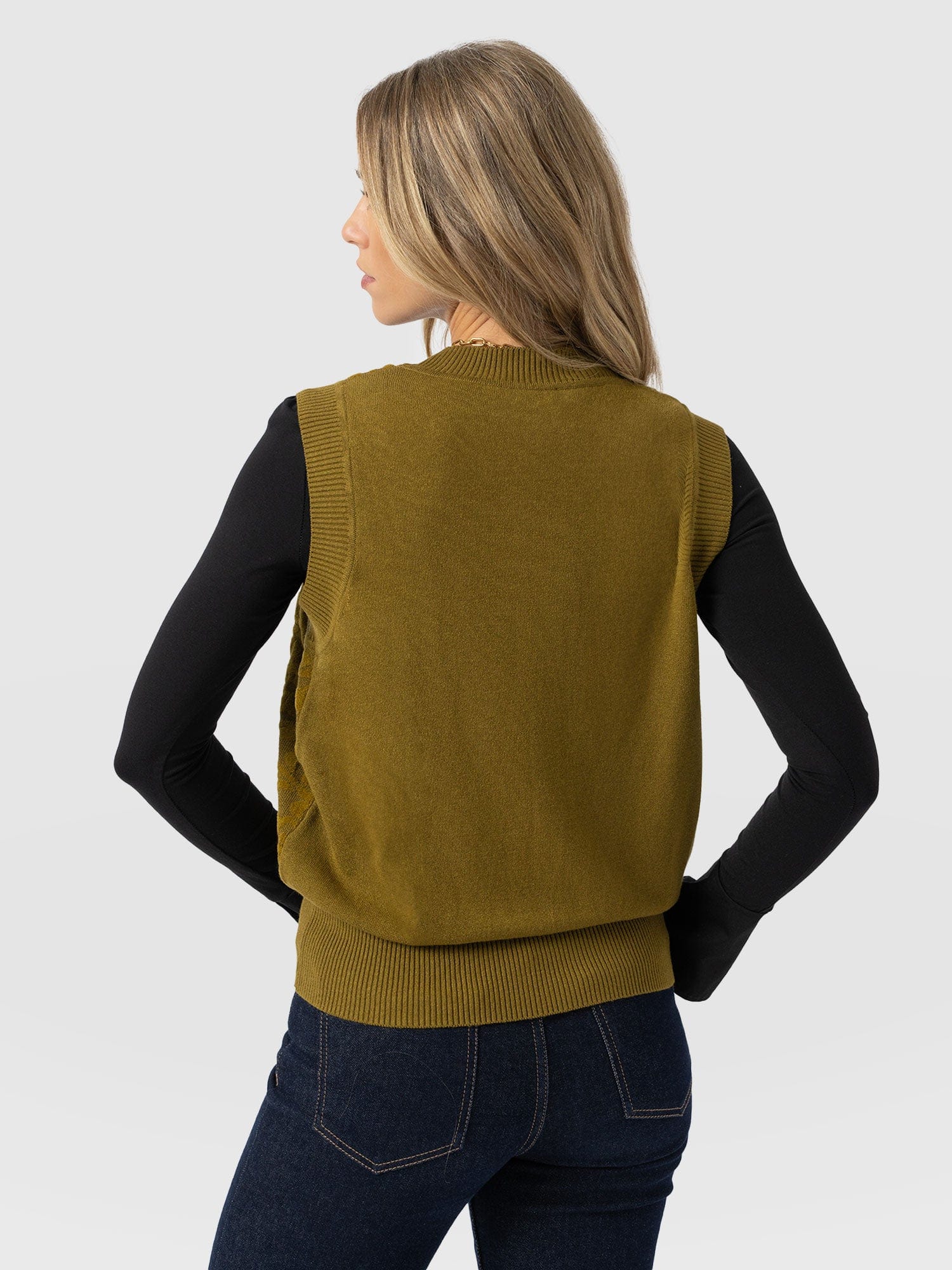 Wren Sleeveless Knit Olive - Women's Vests | Saint + Sofia® EU