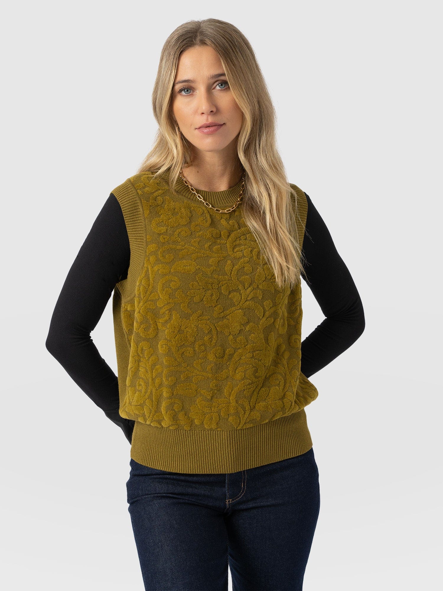 Wren Sleeveless Knit Olive - Women's Vests | Saint + Sofia® EU