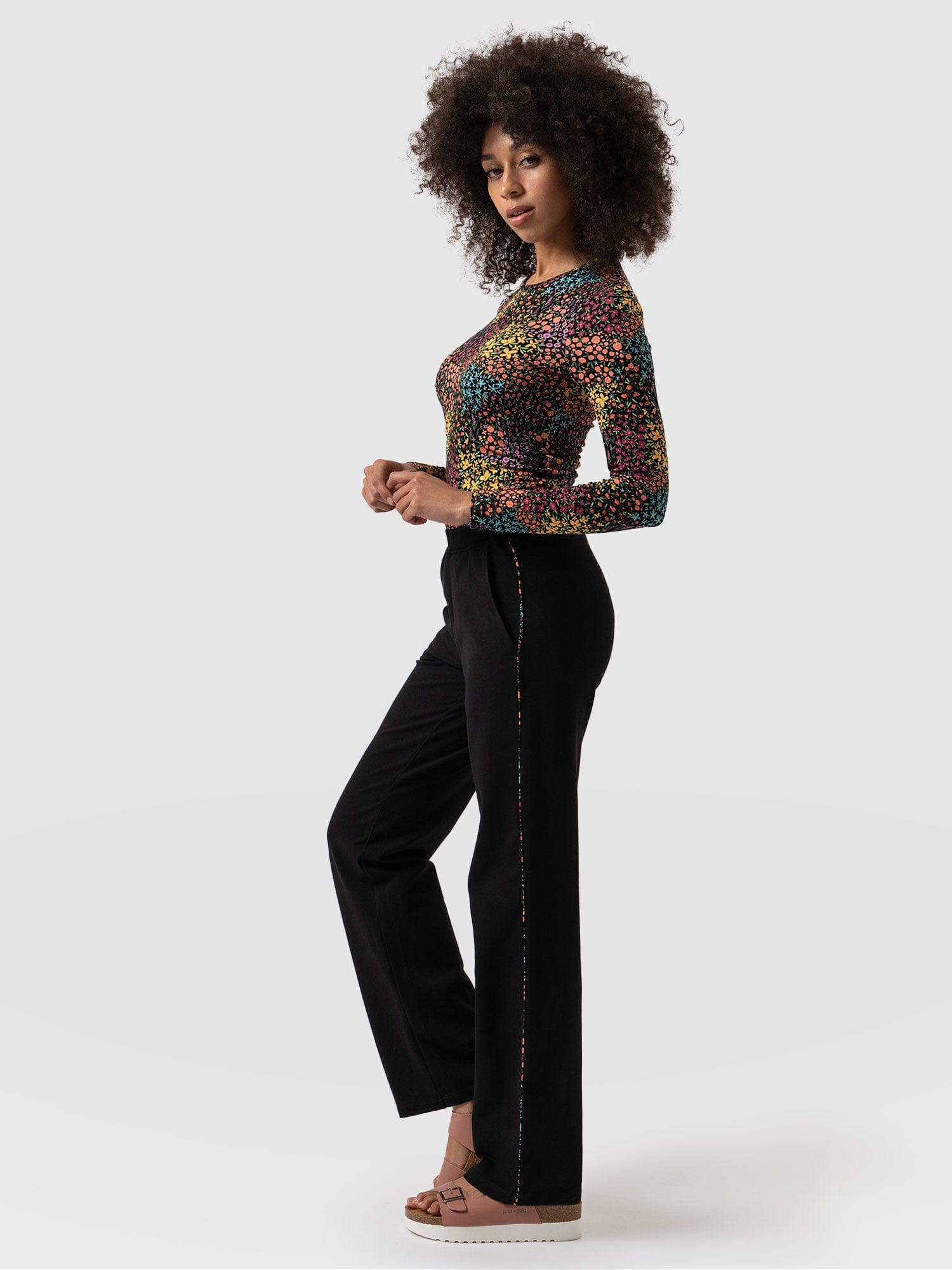 Apartment Pant Black Ditsy Floral - Women's Trousers | Saint + Sofia® UK