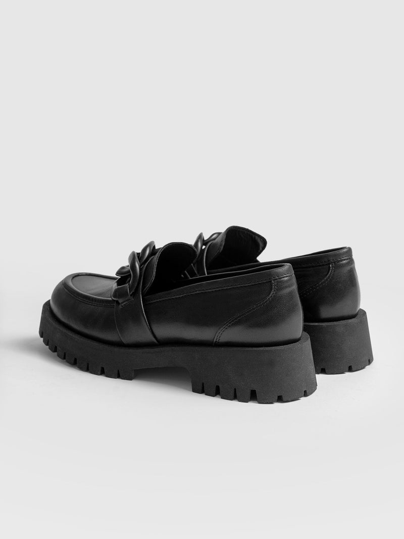 Chain Loafer Black - Women's Loafers | Saint + Sofia® EU