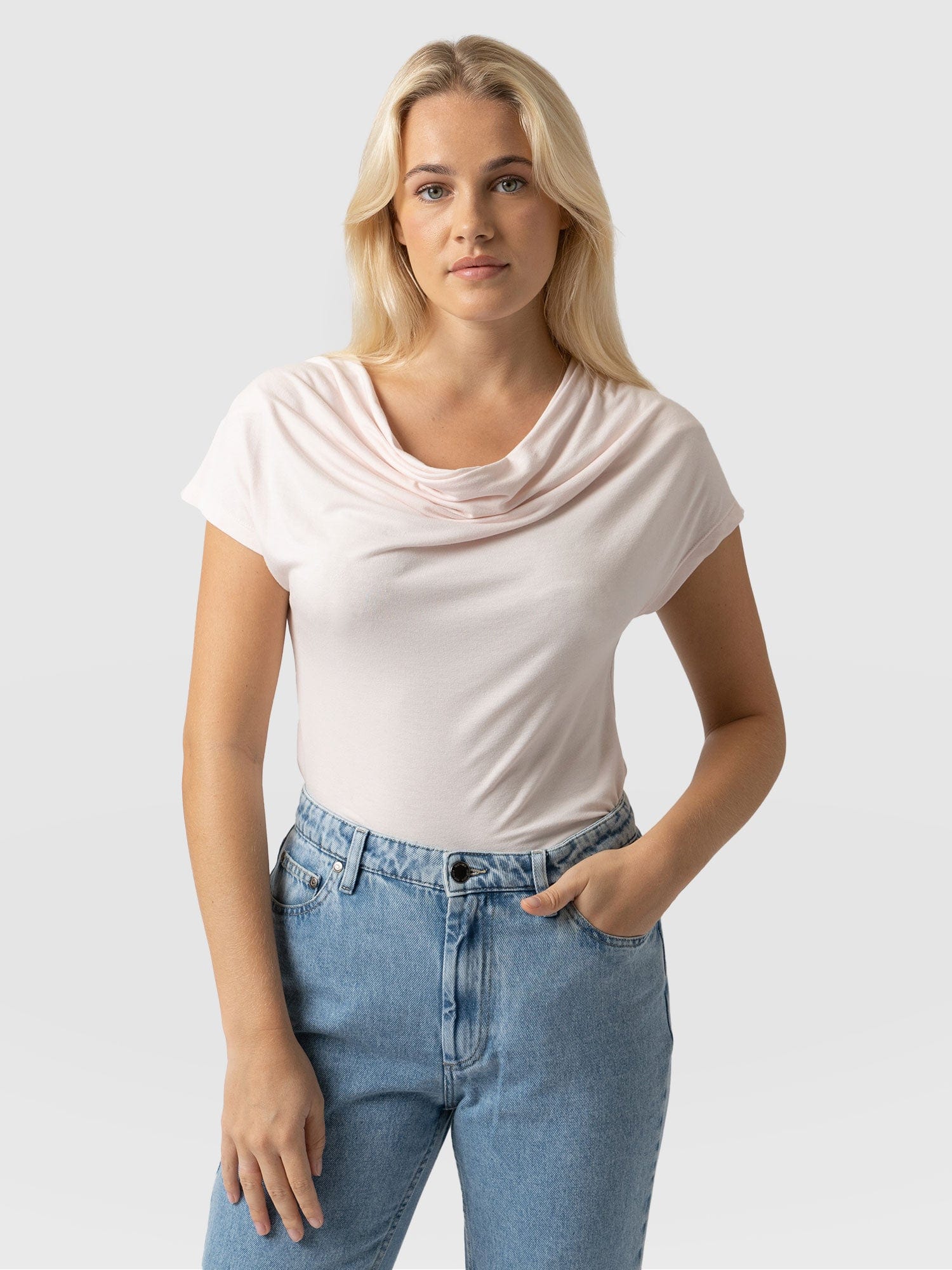 Cowl Neck Tee Pastel Pink - Women's T-Shirts | Saint + Sofia® EU