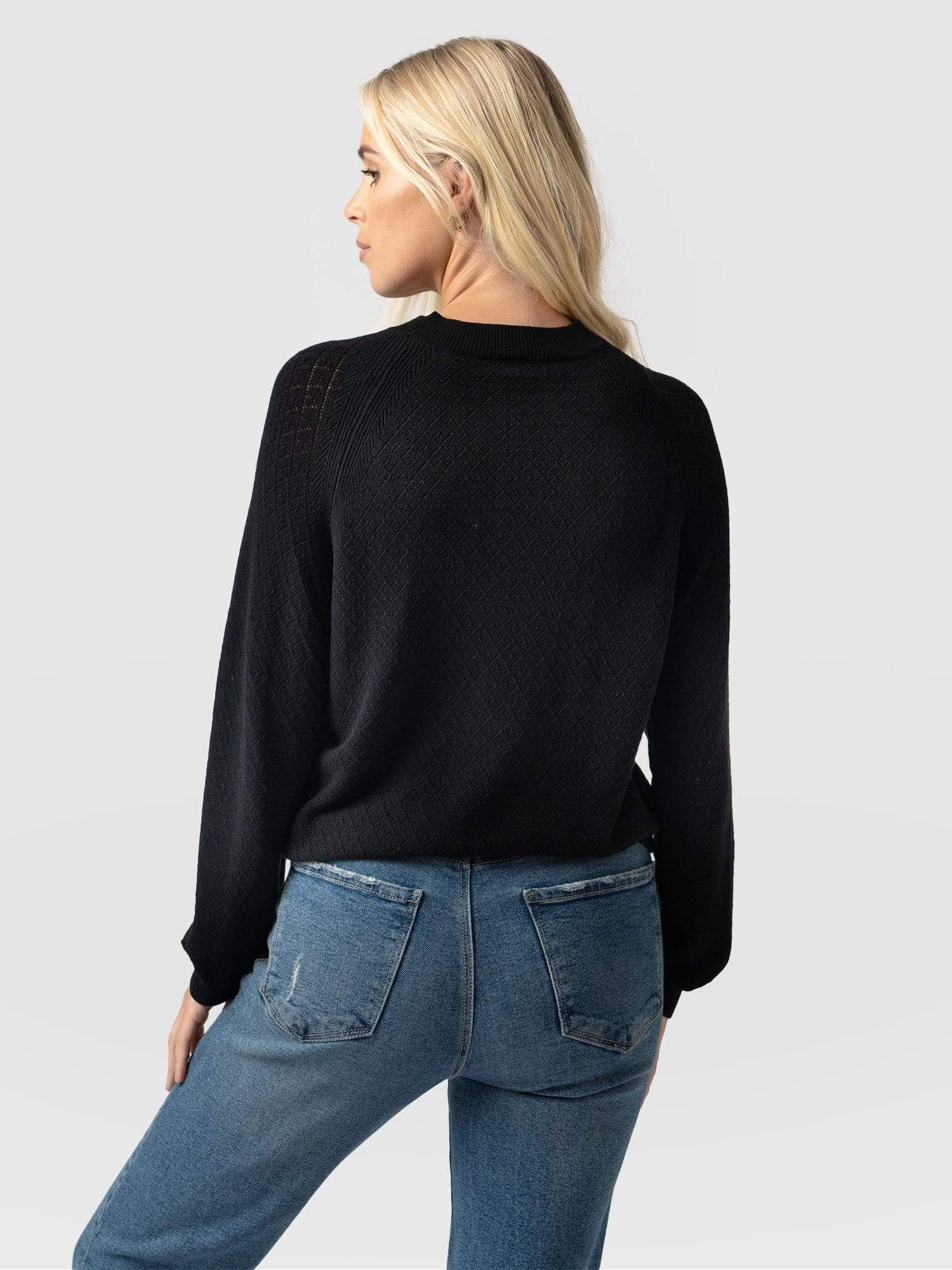 Diamond Knit Jumper Black - Women's Sweaters | Saint + Sofia® EU