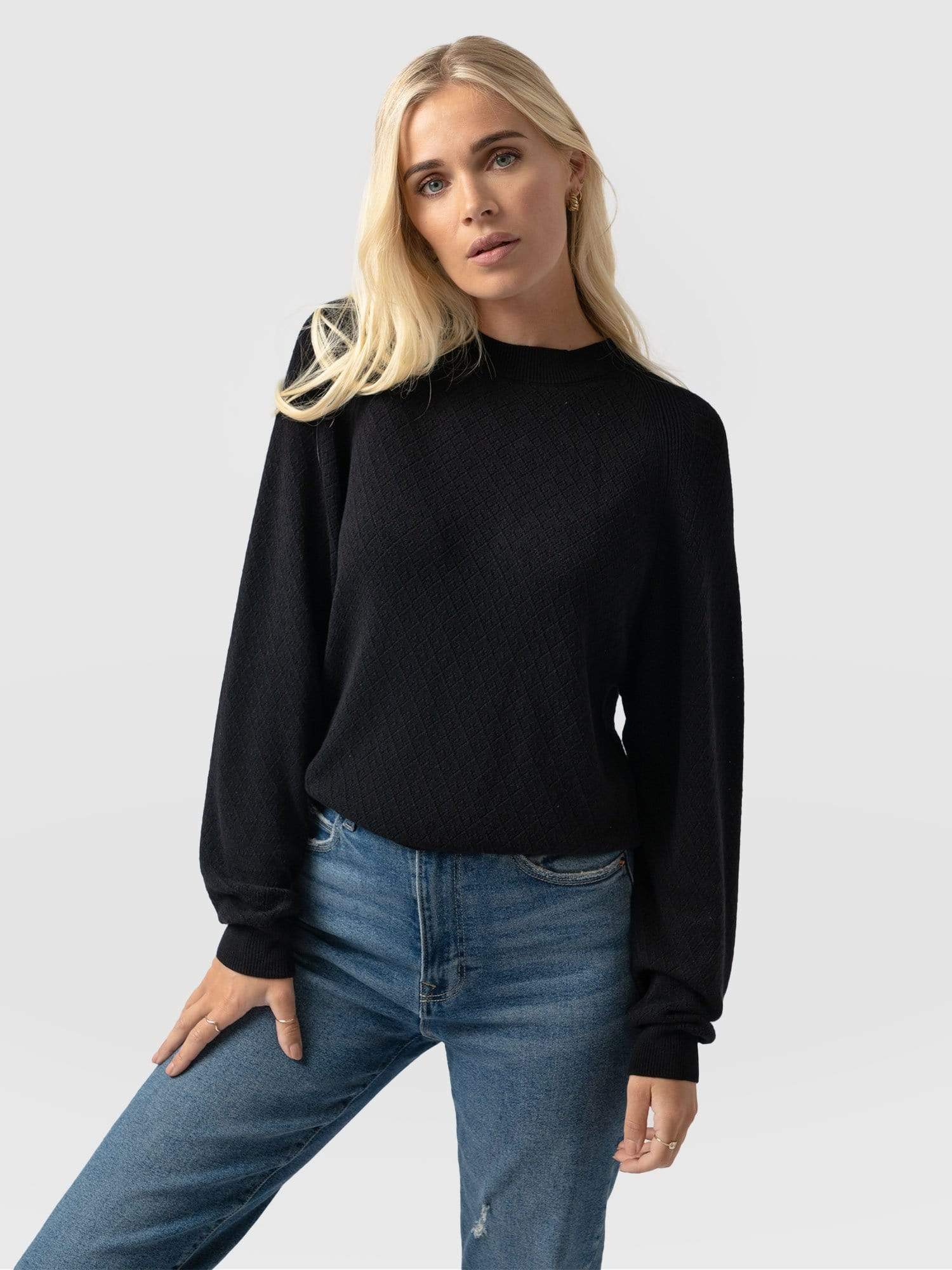 Diamond Knit Jumper Black - Women's Sweaters | Saint + Sofia® EU