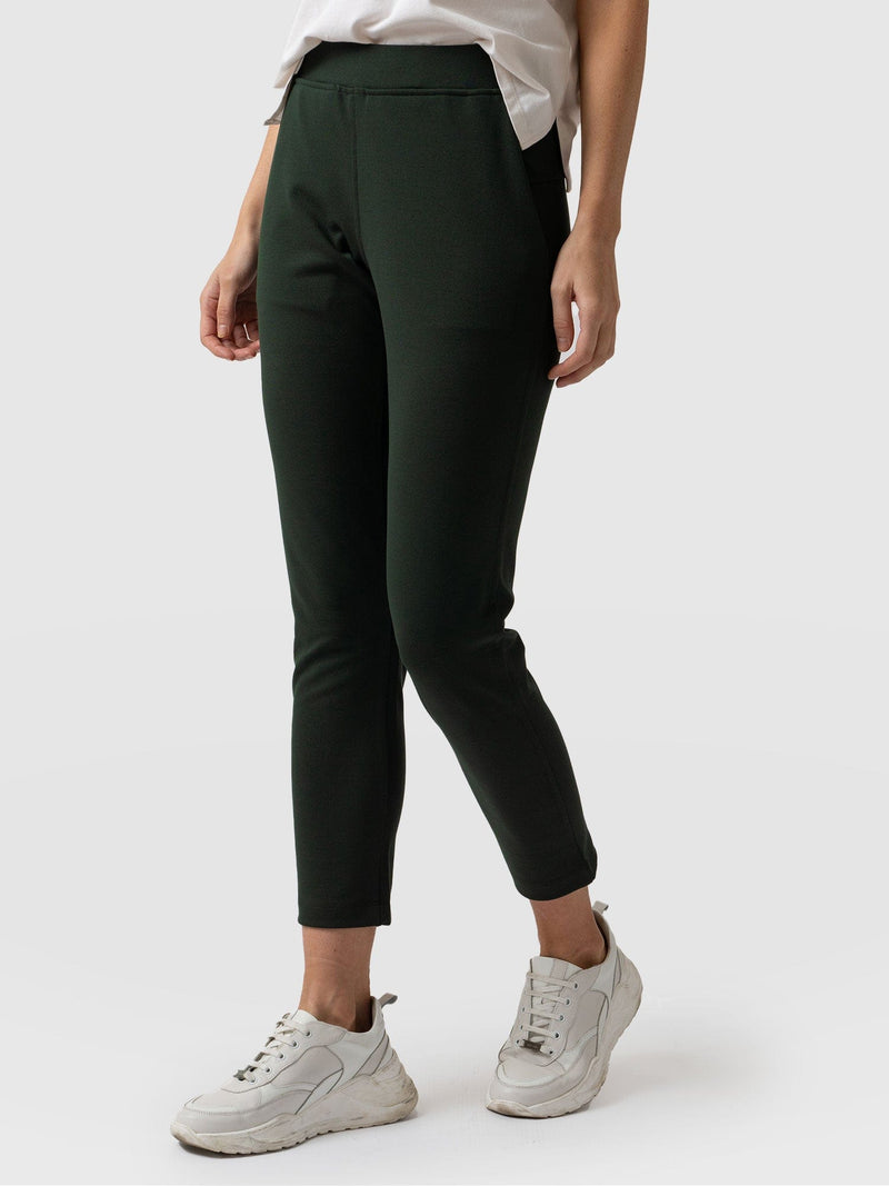 Finsbury Pant Bottle Green - Women's Trousers | Saint + Sofia® EU