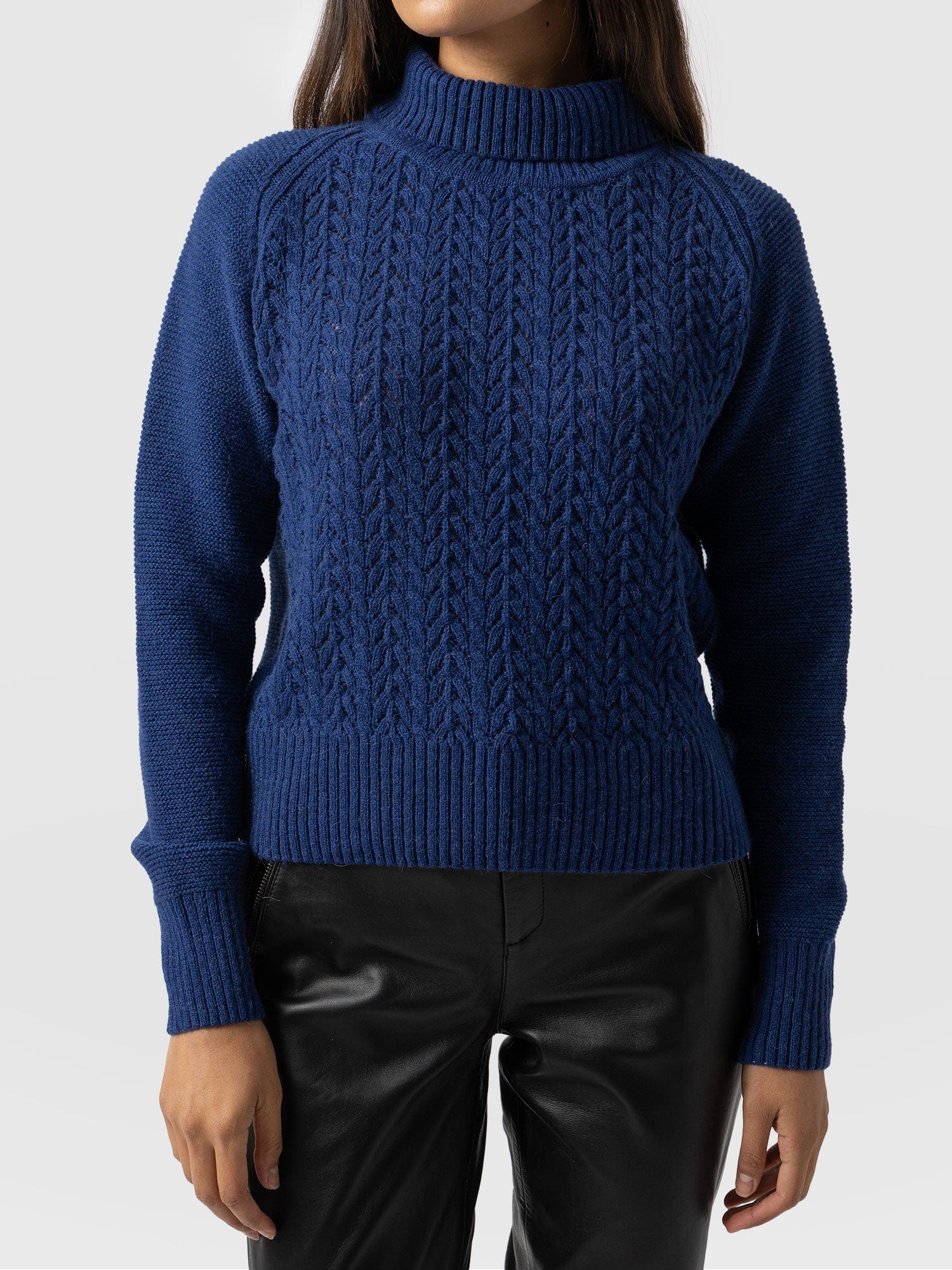 Glen Cable Knit Jumper Blue - Women's Jumpers | Saint + Sofia® EU