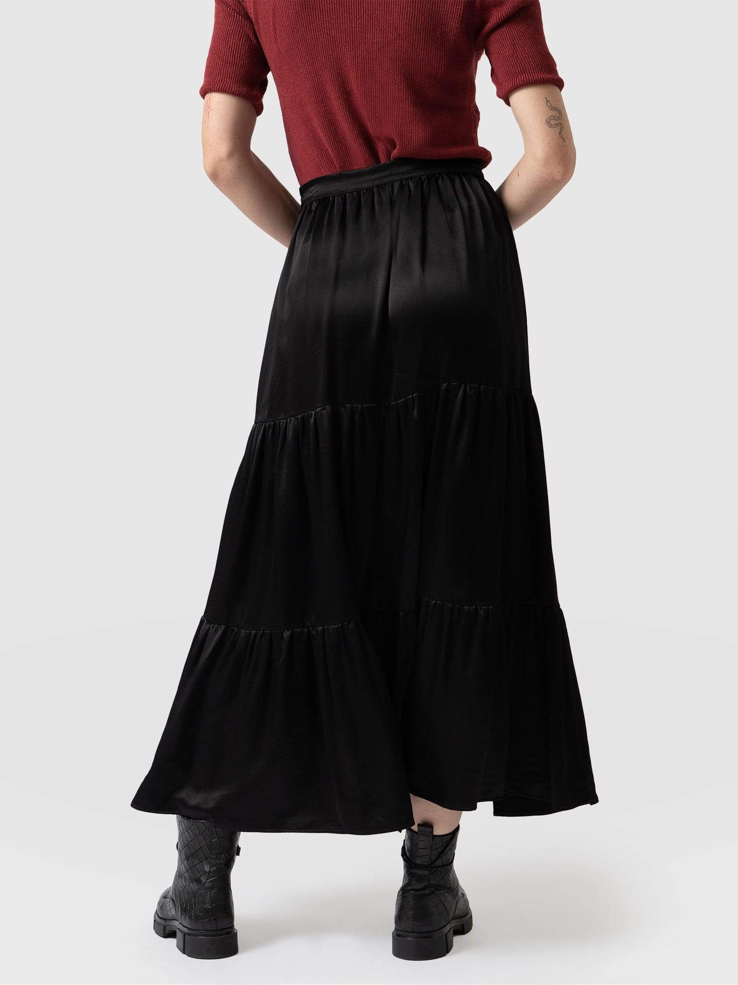 Greenwich Skirt Glossy Black - Women's Skirts | Saint + Sofia® EU