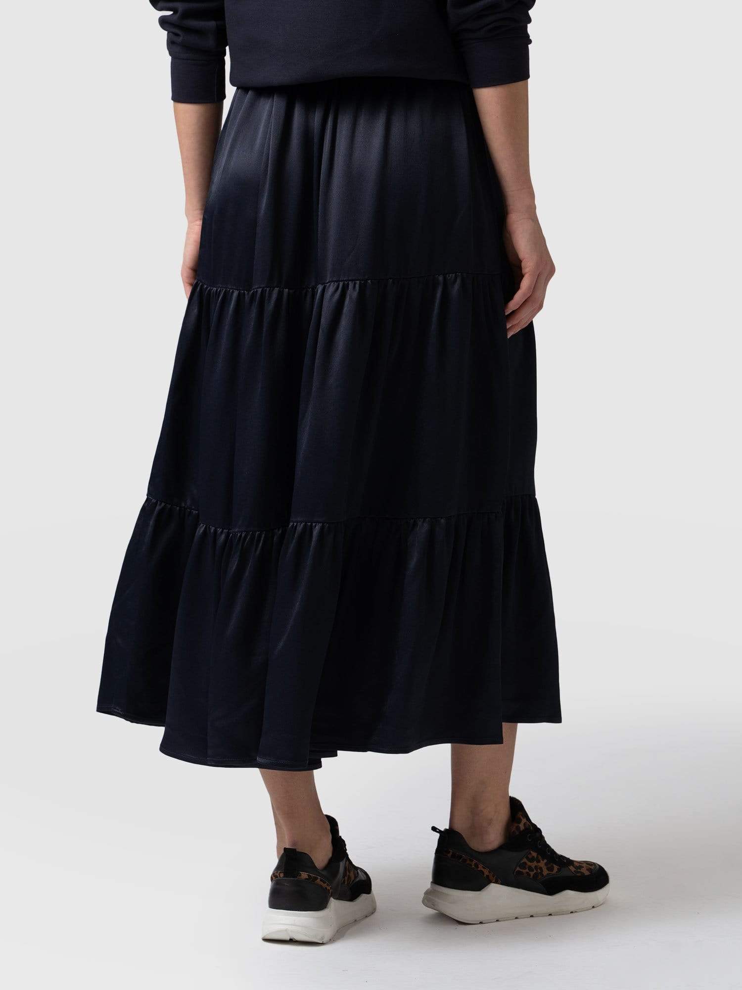 Greenwich Skirt Navy Viscose - Women's Skirts | Saint + Sofia® EU