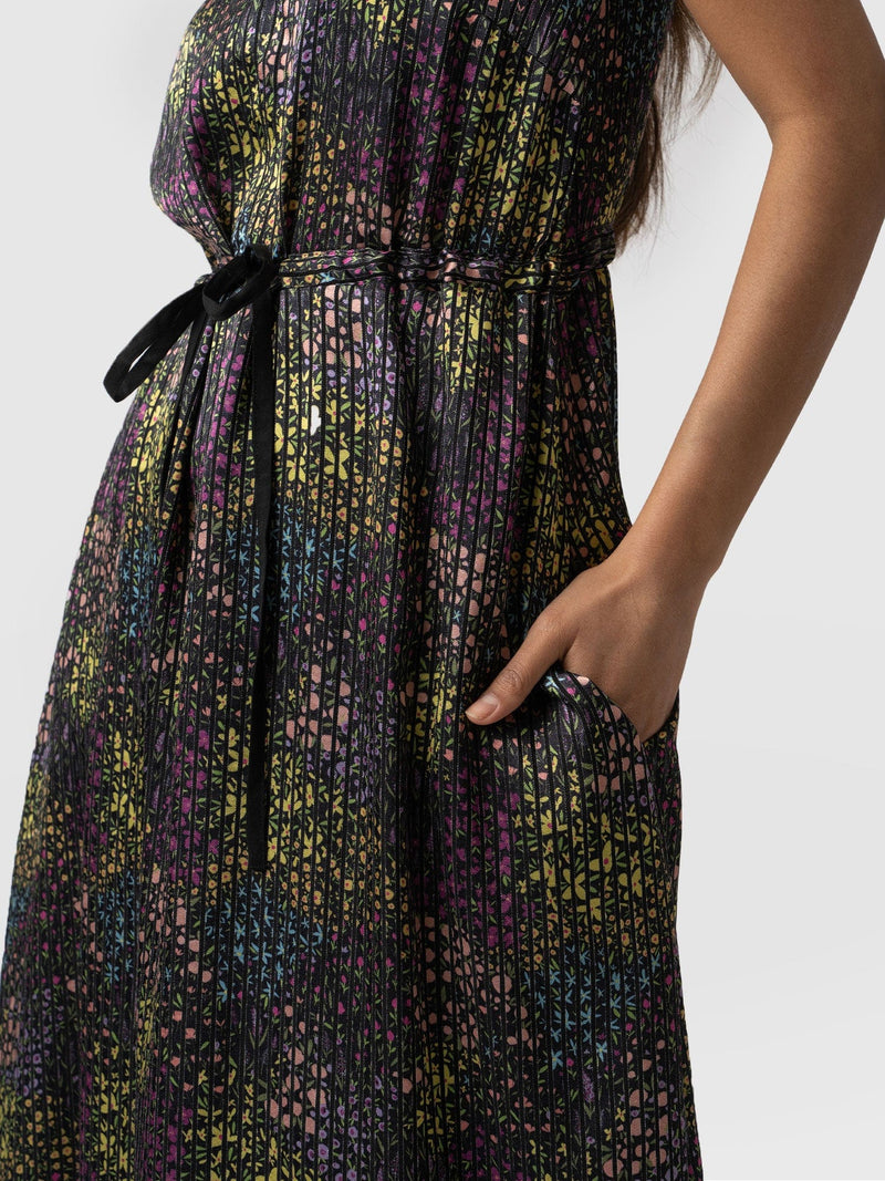 Jodi Cinched Waist Dress Ditsy Floral Burnout - Women's Dresses | Saint + Sofia® EU