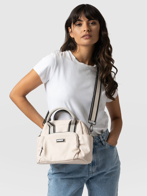 Nylon Noho Bag Cream - Women's Leather Bags | Saint + Sofia® EU