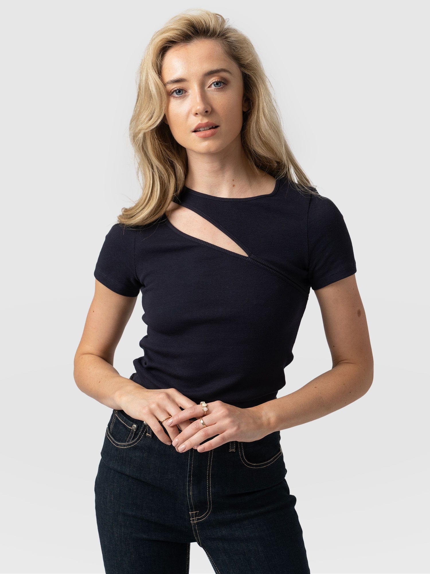 Reveal Tee Navy Night Sky - Women's T-shirts | Saint + Sofia® EU