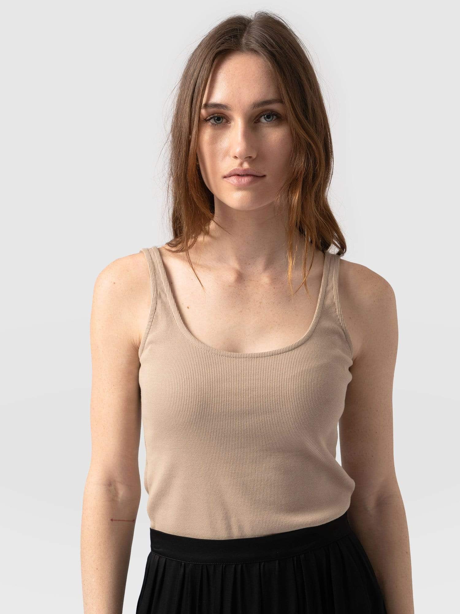 Rib Cami Taupe - Women's Camis | Saint + Sofia® EU