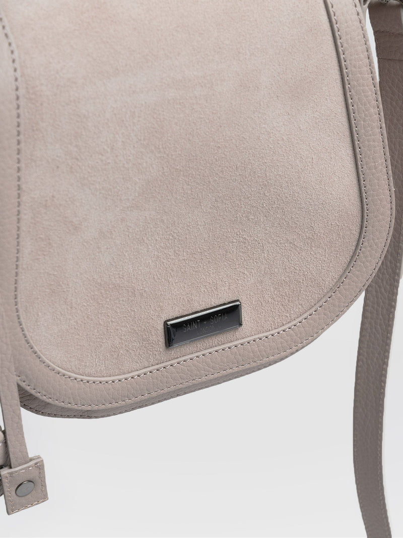 Saddle Bag Mink - Women's Handbag | Saint + Sofia® EU