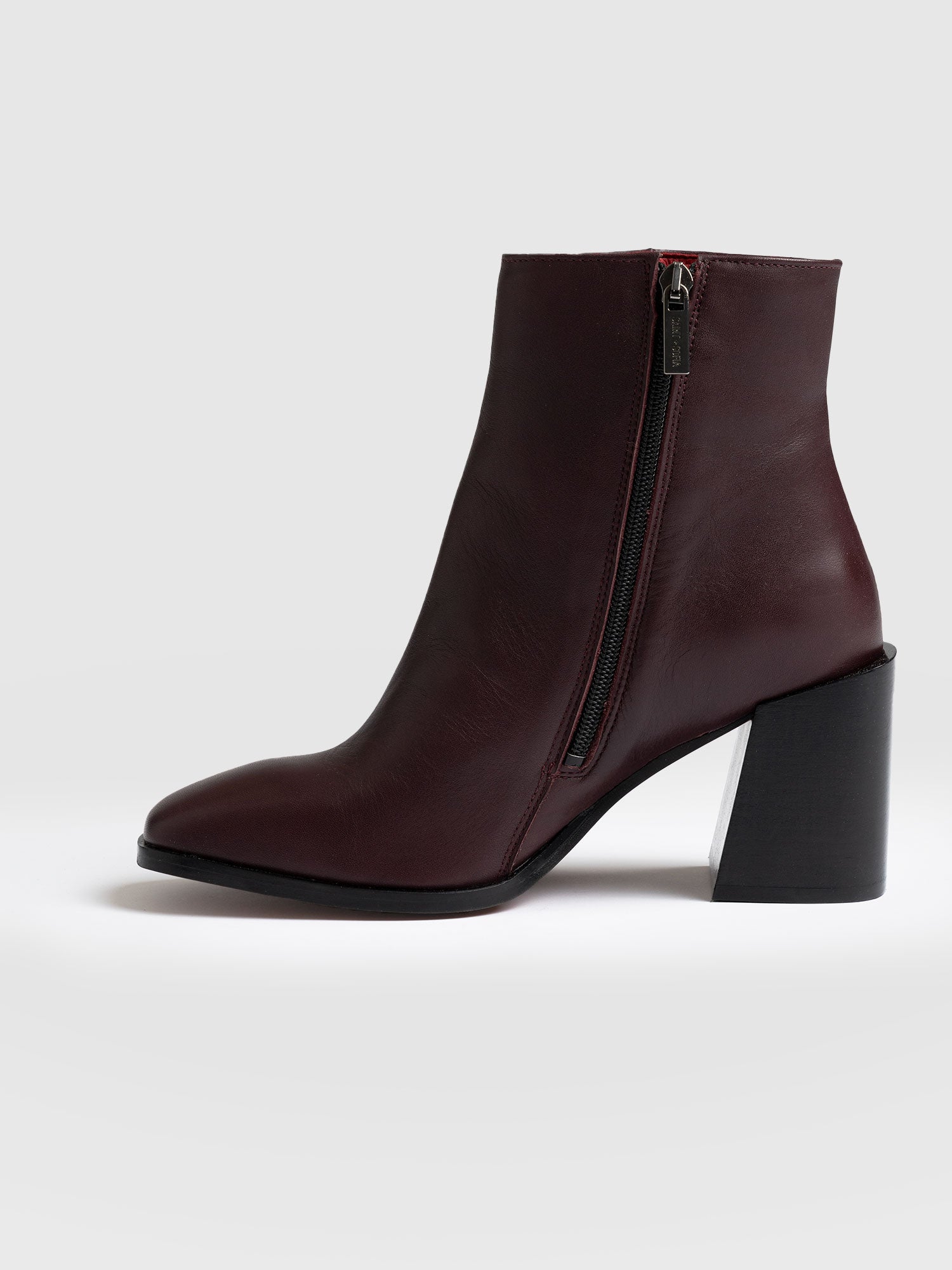 Burgundy leather 2024 boots womens