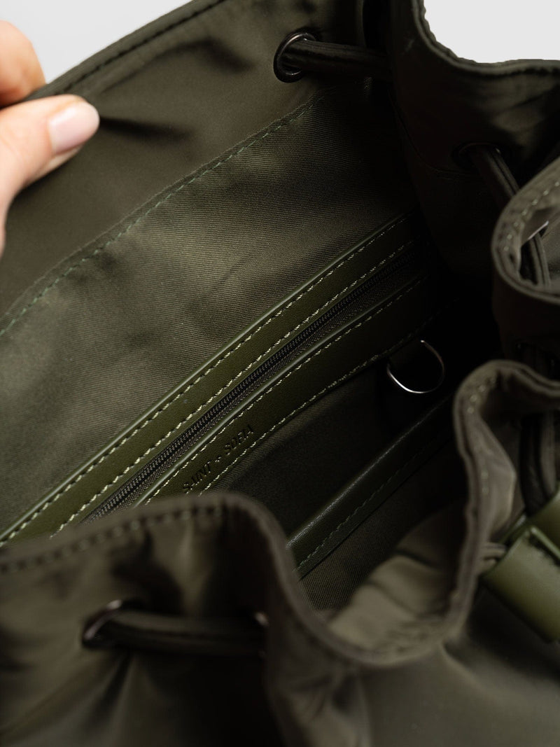 Studded Nylon Backpack Khaki - Women's Backpacks | Saint + Sofia® EU