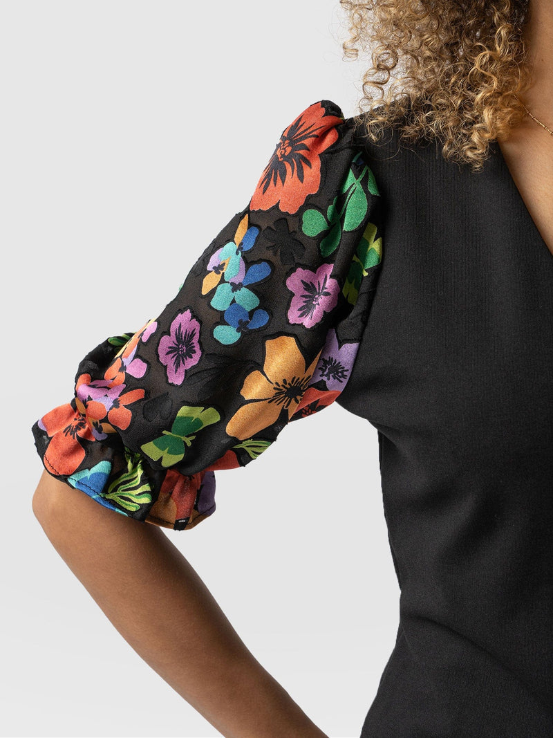 Tori Puff Sleeve Top Black Pop Floral - Women's Tops | Saint + Sofia® EU